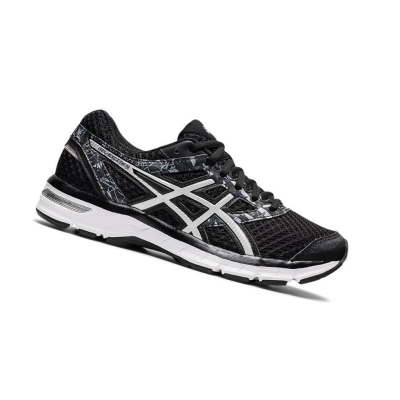 Black Women's Asics GEL-Excite 4 Running Shoes | US25807UI