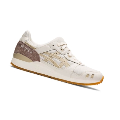 Cream Men's Asics GEL-LYTE III OG Sneakers | US30618WF