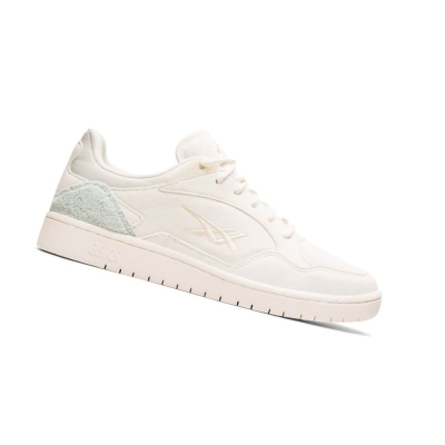 Cream Women's Asics SKYCOURT Sneakers | US45673XS