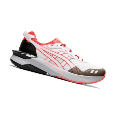 White Women's Asics GEL-LYTE III Sneakers | US25619BN