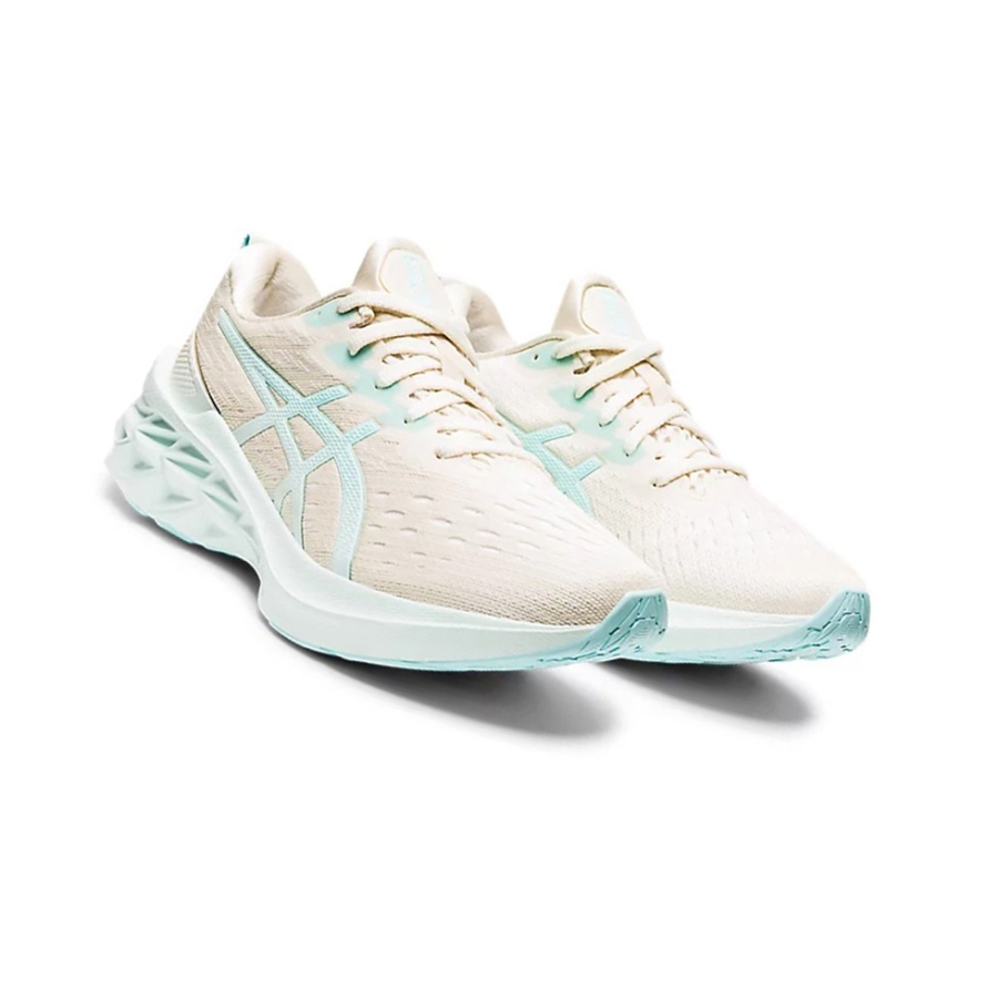 Birch / Clear Blue Women's Asics NOVABLAST 2 Running Shoes | US65213LN