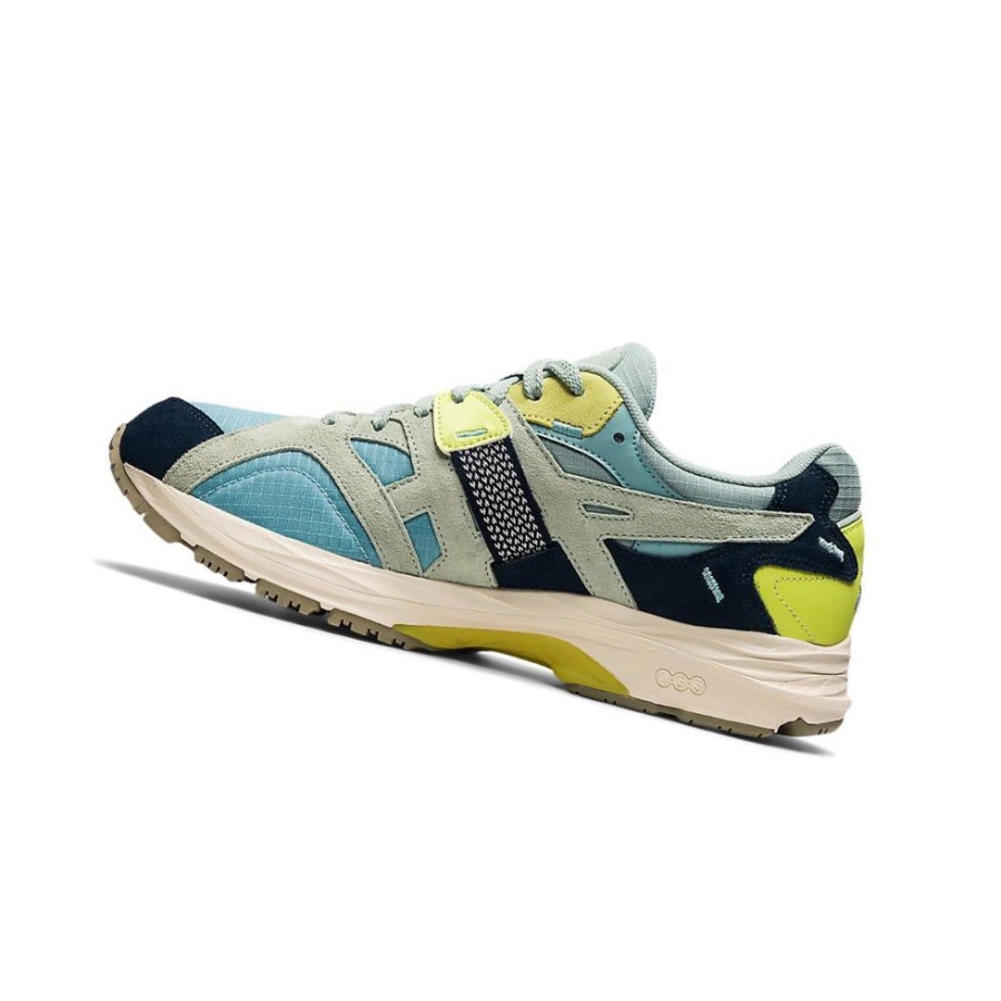 Blue Men's Asics GEL-MC PLUS Sneakers | US25107VX