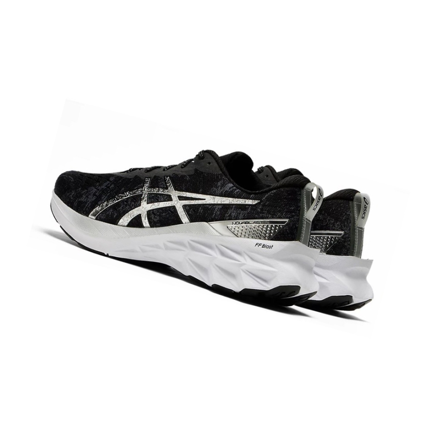 Carrier Grey / Pure Silver Men's Asics NOVABLAST 2 PLATINUM Running Shoes | US41368KP