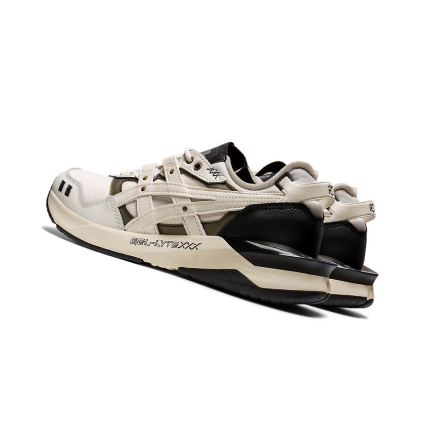 Cream Men's Asics GEL-LYTE III Sneakers | US59123OP