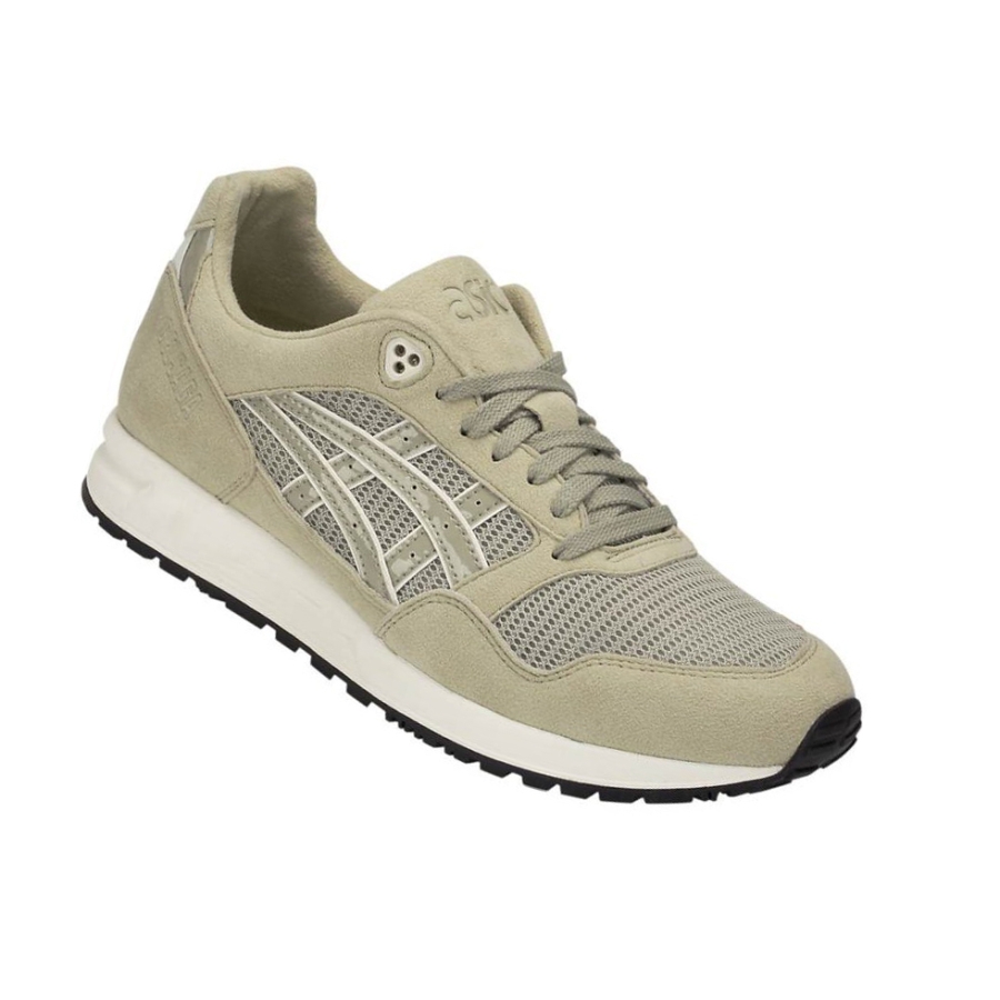 Cream Men's Asics GEL-SAGA Sneakers | US37205VH