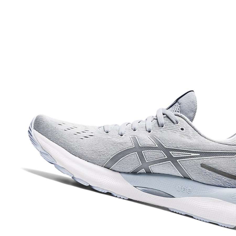 Grey / White Women's Asics GEL-NIMBUS 24 (D) Running Shoes | US06351JB