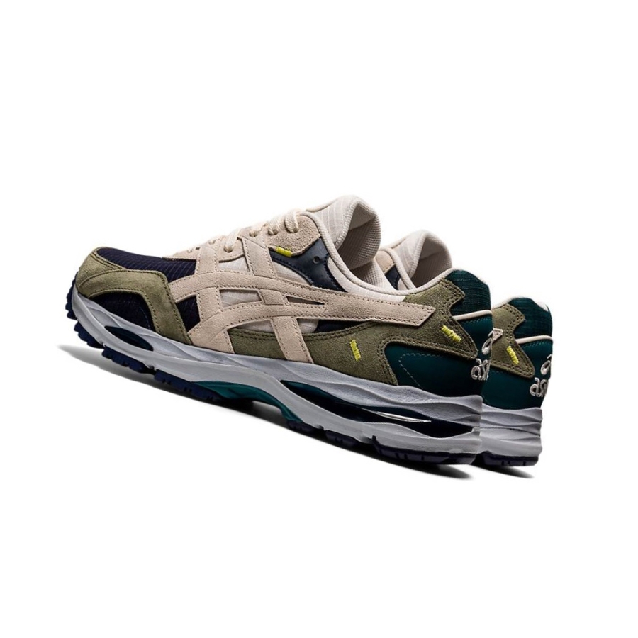 Olive Men's Asics GEL-MC PLUS Sneakers | US47931ZD