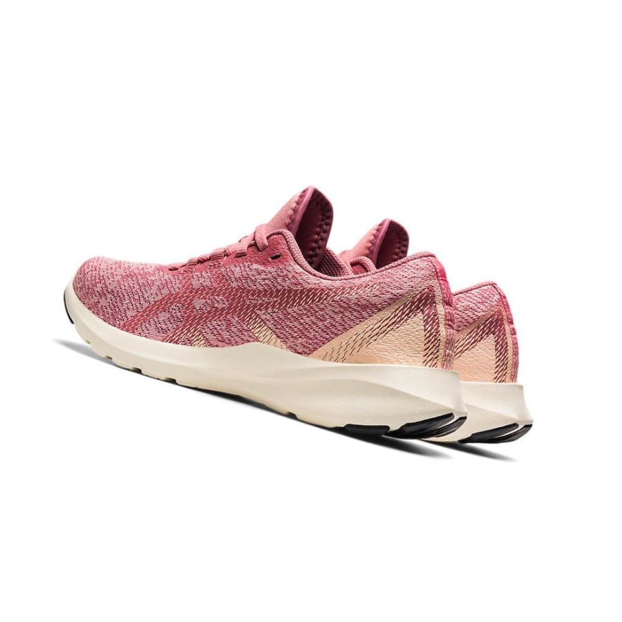 Rose Women's Asics VERSABLAST MX Running Shoes | US69250UR