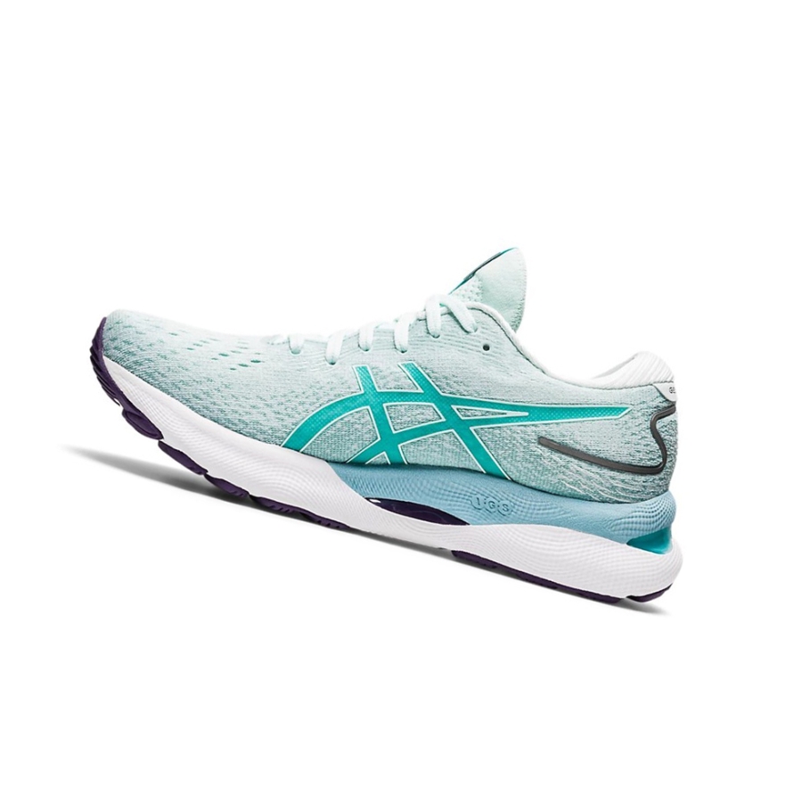 Soothing Sea / Sea Glass Women's Asics GEL-NIMBUS 24 (D) Running Shoes | US65301RU