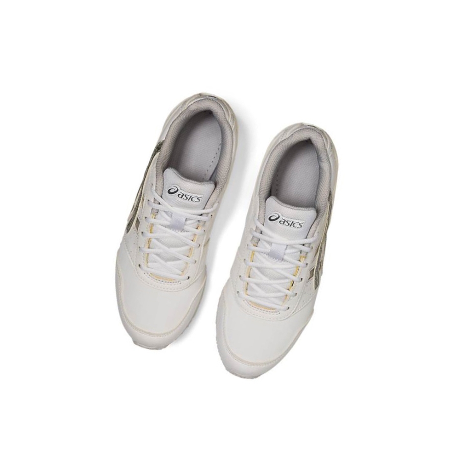 White Kids' Asics CHEER 8 GS Sneakers | US95837VA