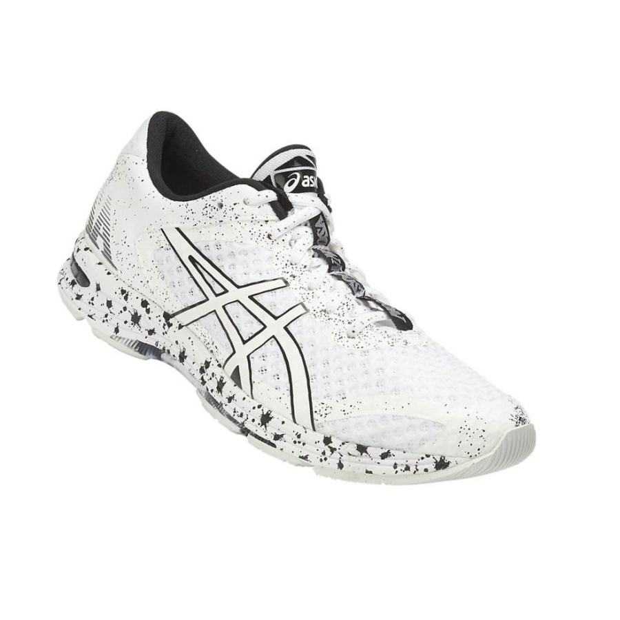 White Men's Asics GEL-NOOSA TRI 11 Running Shoes | US89053OY