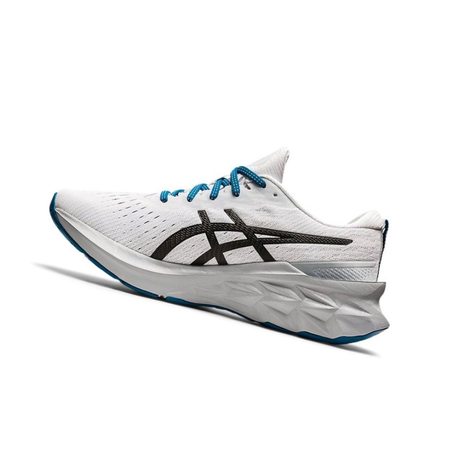 White Men's Asics NOVABLAST 2 Running Shoes | US07381XY