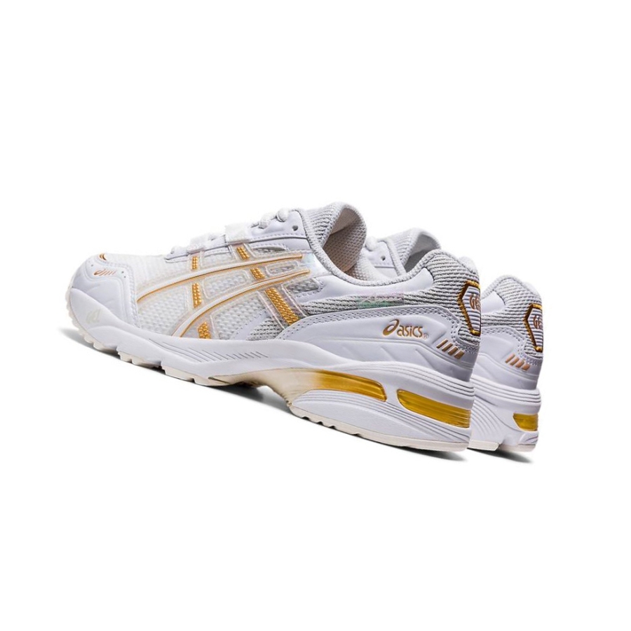 White Women's Asics GEL-1090 Sneakers | US13248QN