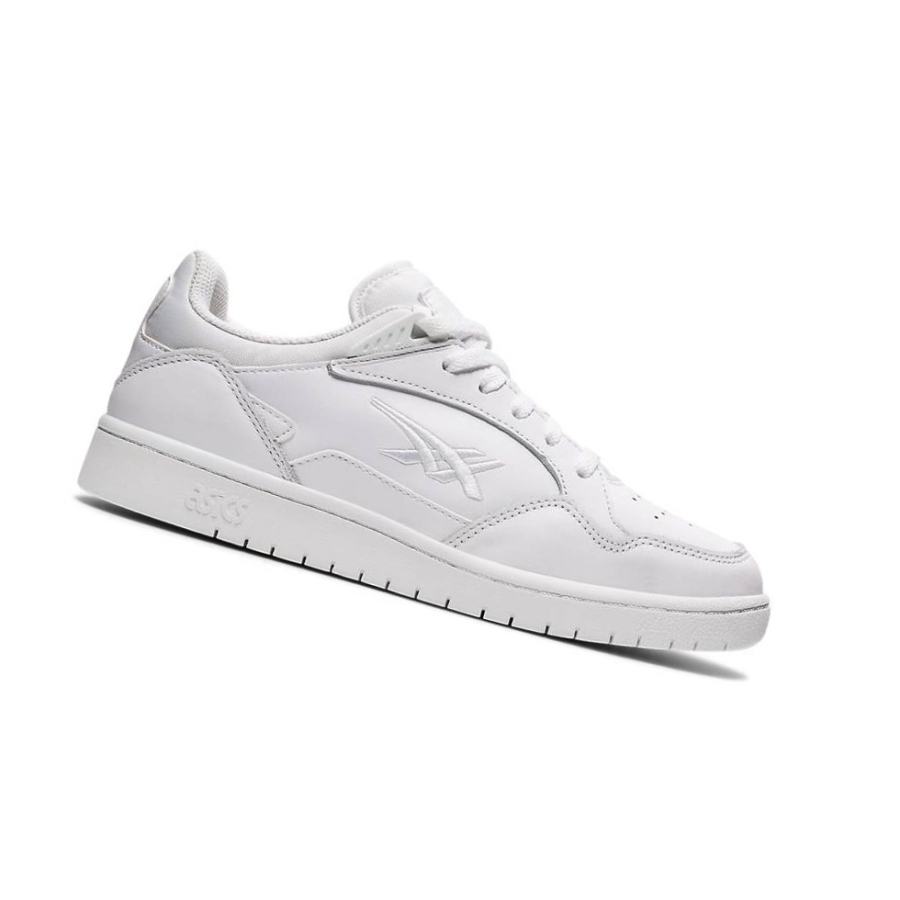 White Women\'s Asics SKYCOURT Sneakers | US75960GS